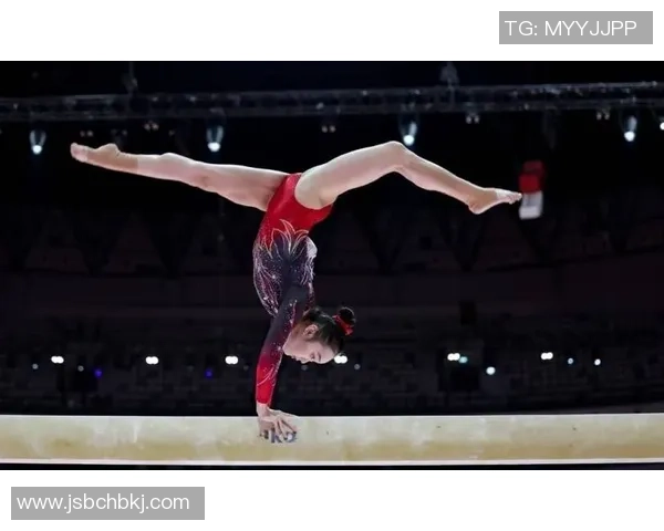 十五运会·人物 - 广东体操“小花”柯沁沁夺冠之后：我想成为世界冠军，参与奥运会